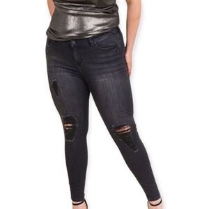 Black Mid Rise Distressed Denim Skinny Ankle Jeans - NEW